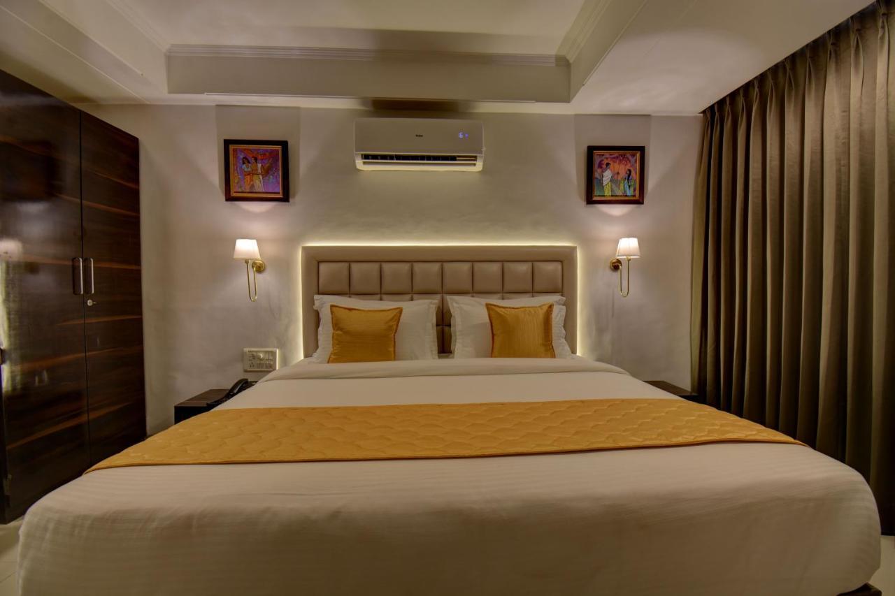 Elite Hotel Lonavala Exterior foto